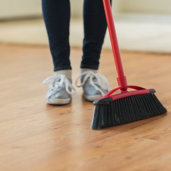 Vinyl floor cleaning | St.Francis Flooring Inc.